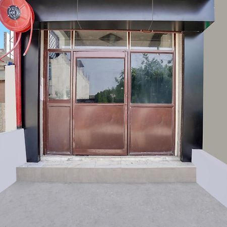 Hotel O The Moon Bareilly Eksteriør billede