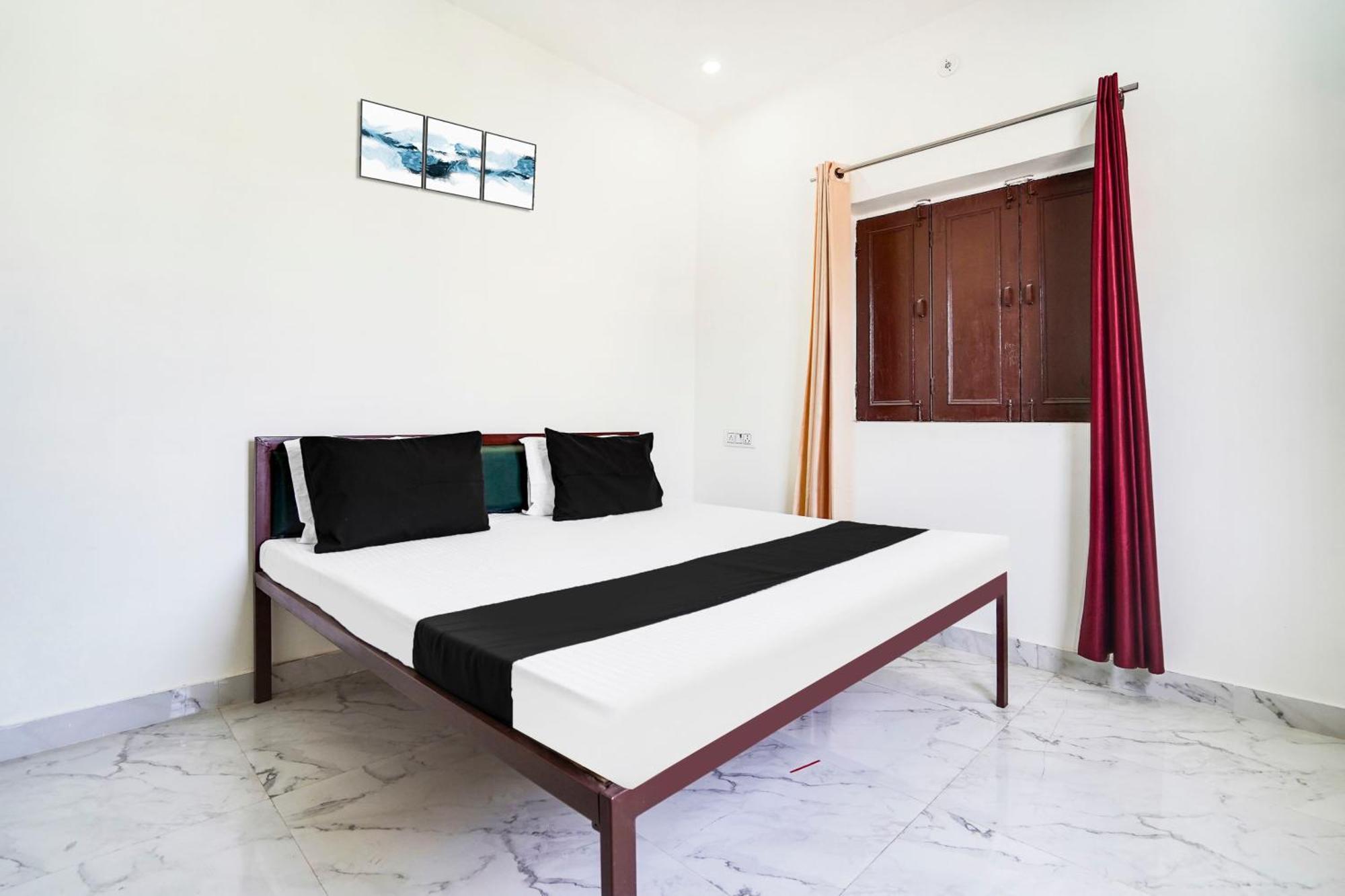 Hotel O The Moon Bareilly Eksteriør billede