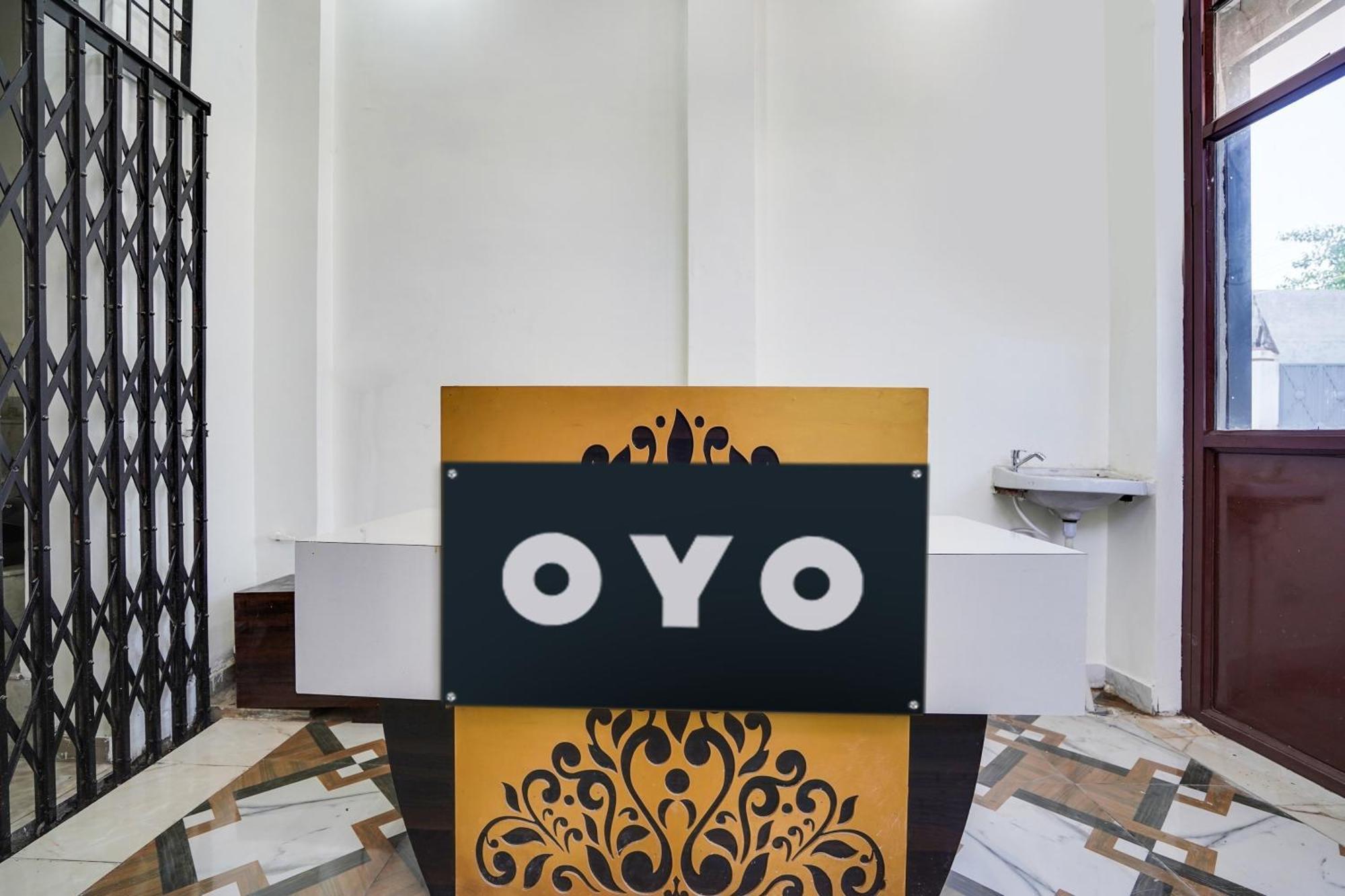 Hotel O The Moon Bareilly Eksteriør billede